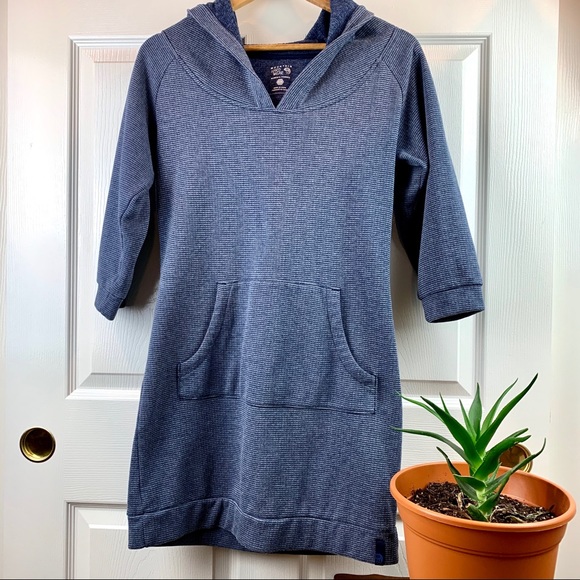 Mountain Hardwear Dresses & Skirts - Mountain Hardwear Lampira fleece dress, blue, sz M